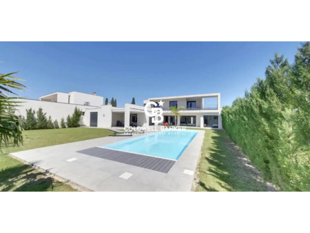 villa avec piscine et jardin perpignan (66)