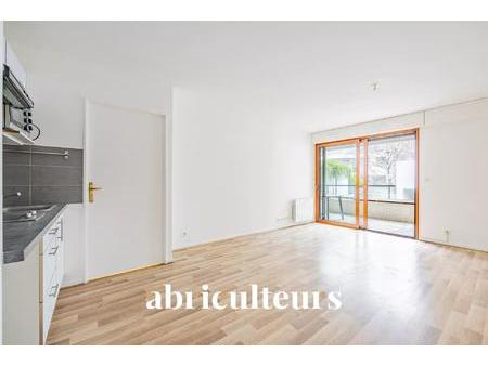 appartement lumineux avec terrasse - 31m2 - 19ème arrondissement de paris