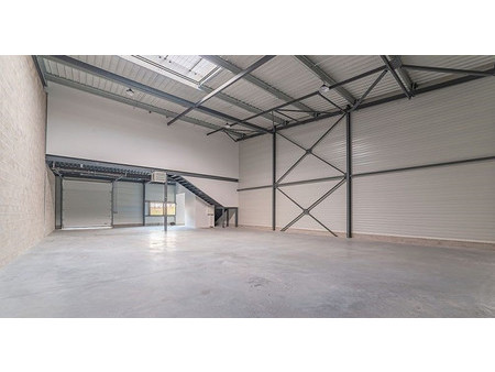 location d'entrepôt de 305 m² à cormeilles-en-parisis - 95240