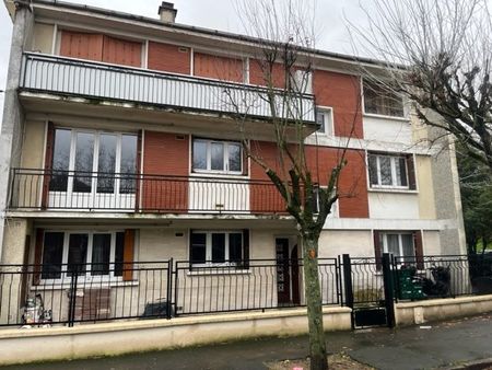 immeuble 3 appartements 210 m2
