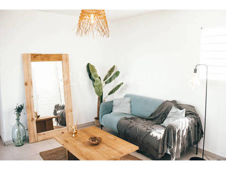 appartement 2 pièces d'environ 31 m² situé à saint francois