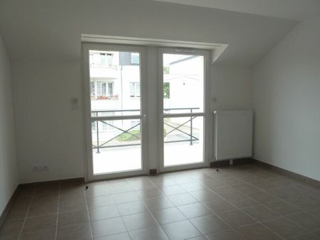 location appartement  m² t-2 à saran  568 €