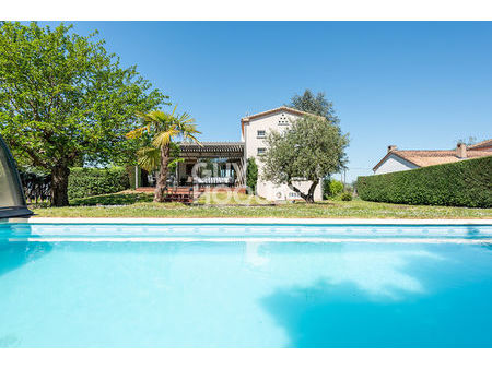 villa avec piscine  albi  175m²