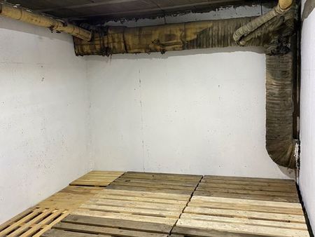box / garde meuble / garage / stockage / demenagement