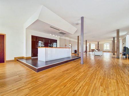 vente maison 10 pièces 450 m²