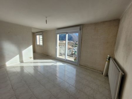 vends appartement f4