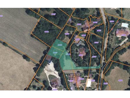terrain 2279 m² martiel