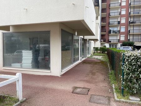 local commercial - 65 m2 - cabourg