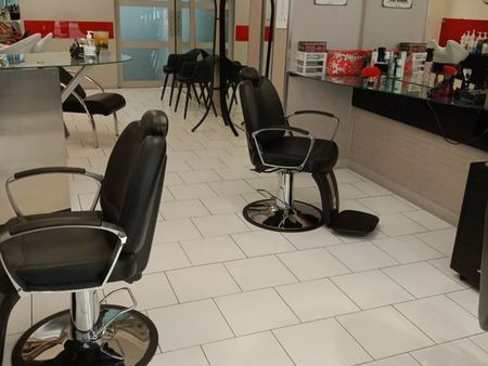 vente salon de coiffure - fonds de commerce falaise