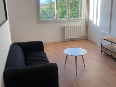 appartement meublé refait à neuf 2 pièces 51 m2