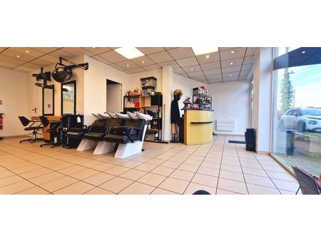 fond de commerce coiffure à sainte-geneviève-des-bois (91700) de 43 m²