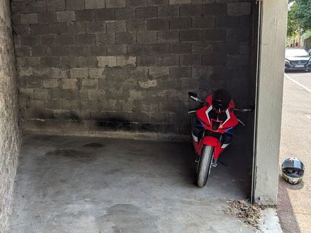 garage pour motos centre ville belfort