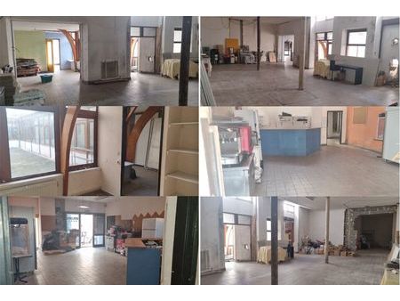 loue local commercial 321 m²