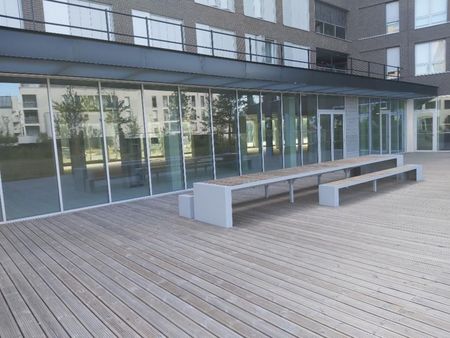 local commercial 855 m²