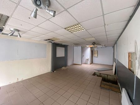 local commercial 51 m²