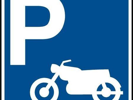 place de parking moto scooter rue de la clef