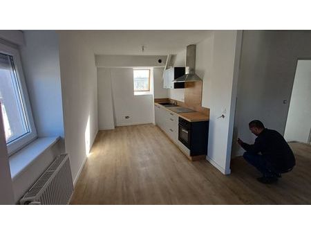 location appartement t4 93 m²