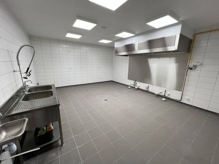 foodcourt nancy - location laboratoire de cuisine avec extraction / restaurant / dark kitc
