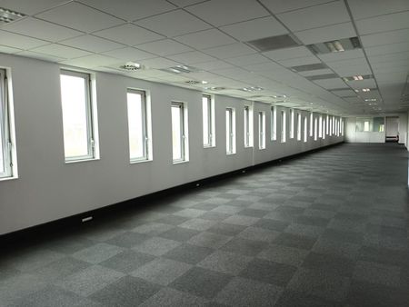 bureaux 2 832 m²