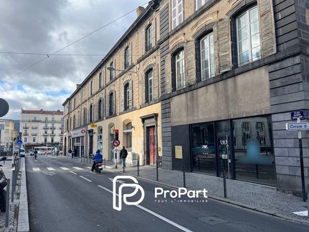 local commercial 200 m² clermont-ferrand