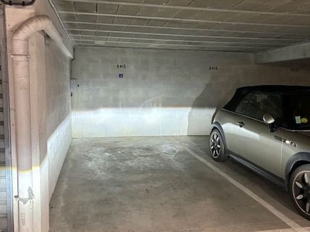parking couvert hyper centre biarritz