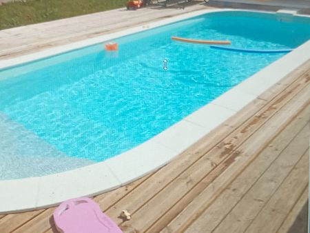 maison individuelle avec piscine