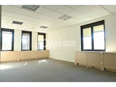 bureaux 450 m²