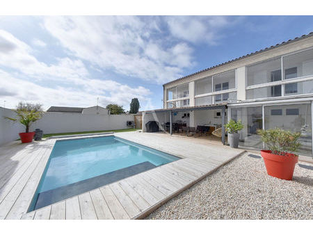 maison familiale saint-xandre 153 m²