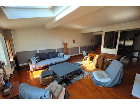vente appartement 5 pièces 136m2 l'escarène 06440 - 217000 € - surface privée