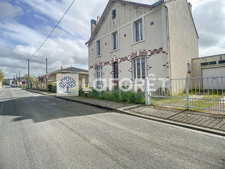 vente maison à thouars (79100) : à vendre / 144m² thouars