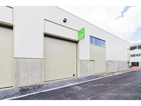 nivelles sud | entrepôt neuf 288 m² | stock/atelier
