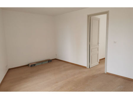 location appartement 2 pièces 40 m² feurs (42110)