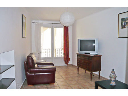location appartement 4 pièces 70 m² carnoules (83660)