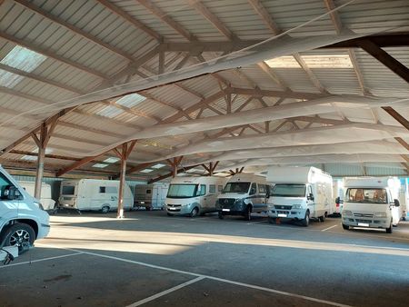 parking - hivernage pour camping-car - caravane - voiture