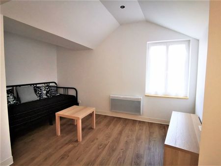 appartement 20 m² meublé à louer - idéal pour étudiants - disponible au 1er mai
