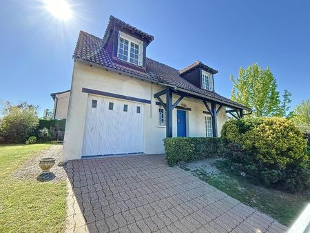 maison saint-pantaléon-de-larche m² t-5 à vendre  183 800 €