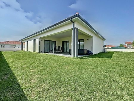 maison saint-laure 137 m² t-5 à vendre  439 000 €