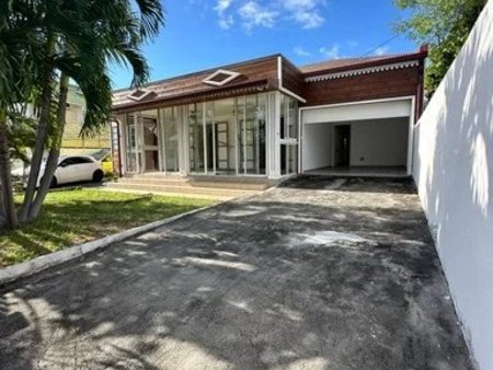 villa à vendre centre ville de saint paul 598 500€