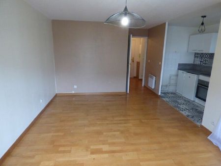 location appartement  41.83 m² t-2 à rosny-sous-bois  920 €