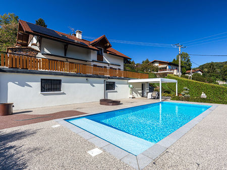 maison annecy 5 pieces - 180 m² - vue lac - piscine et dépendances