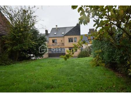 vente maison à saint-hilaire-du-harcouët (50600) : à vendre / 153m² saint-hilaire-du-harco