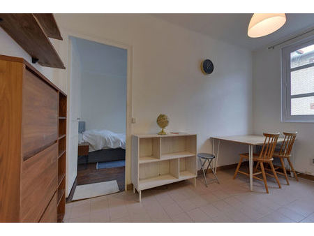 location appartement 2 pièces  28.60m²  montreuil
