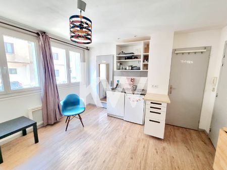 lot de 2 studios rénovés - rentabilité excellente - à vendre