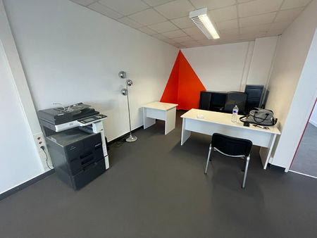 plateau entier bureaux 264.36 m2 - rennes zi sud est