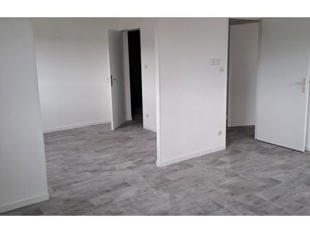 location appartement 3 pièces 72 m² bitche (57230)