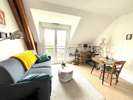 location appartement  m² t-1 à damigny  330 €