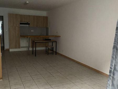 appartement 1 pièce  33m² 3007