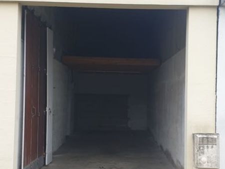 garage location lorient