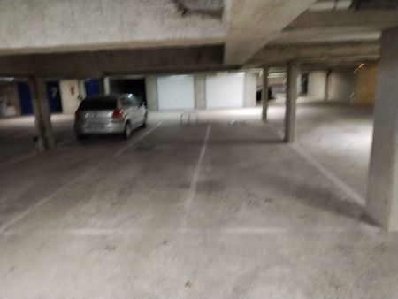 loue parking en sous sol dans résidence sécurisée à pontault combault