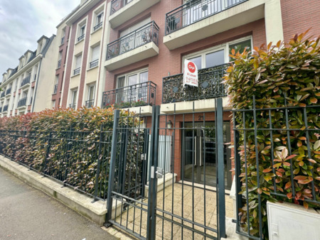 location appartement  59.1 m² t-3 à nogent-sur-marne  1 650 €